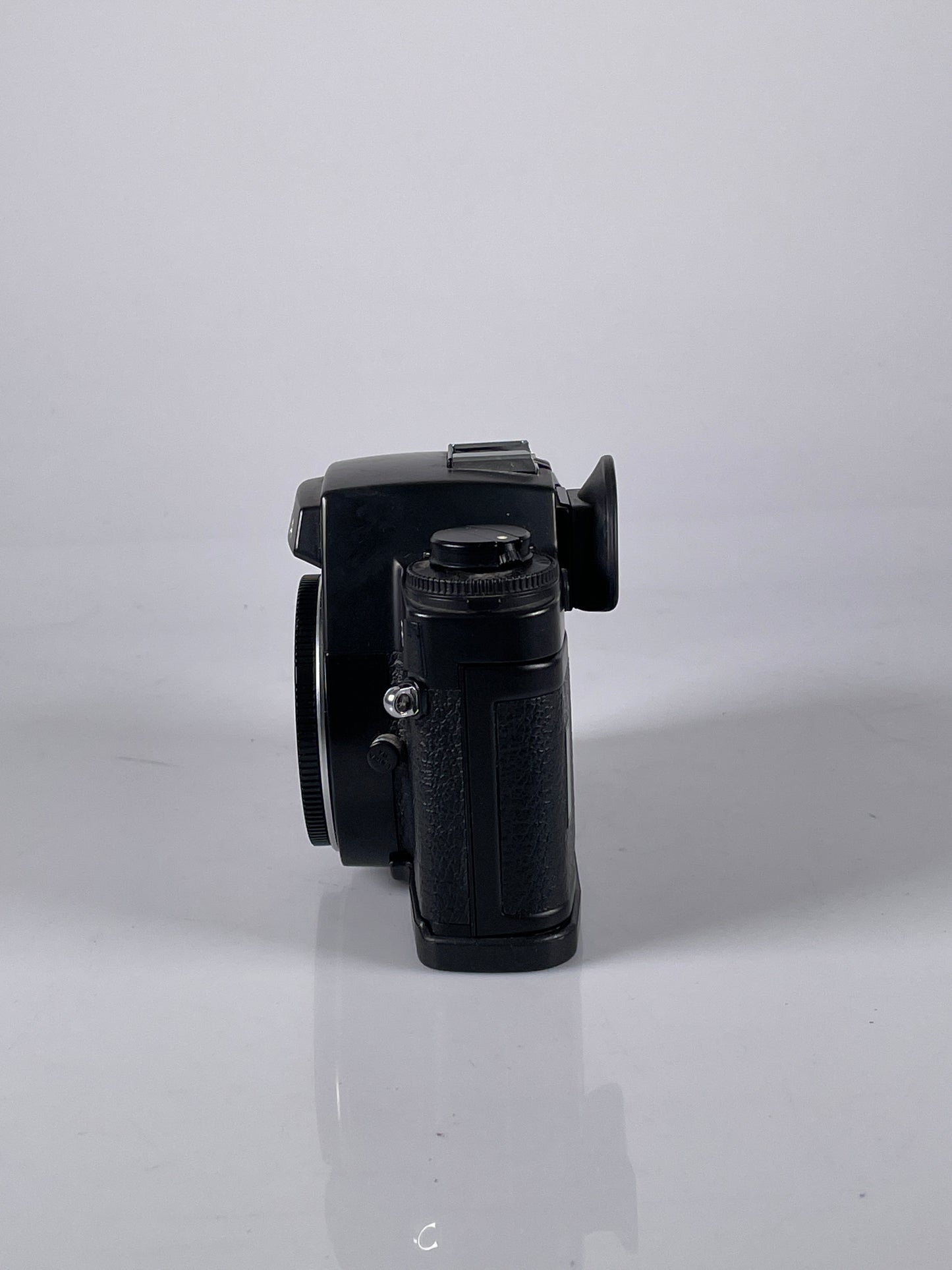 Leica R4 SLR Film Camera Body Black