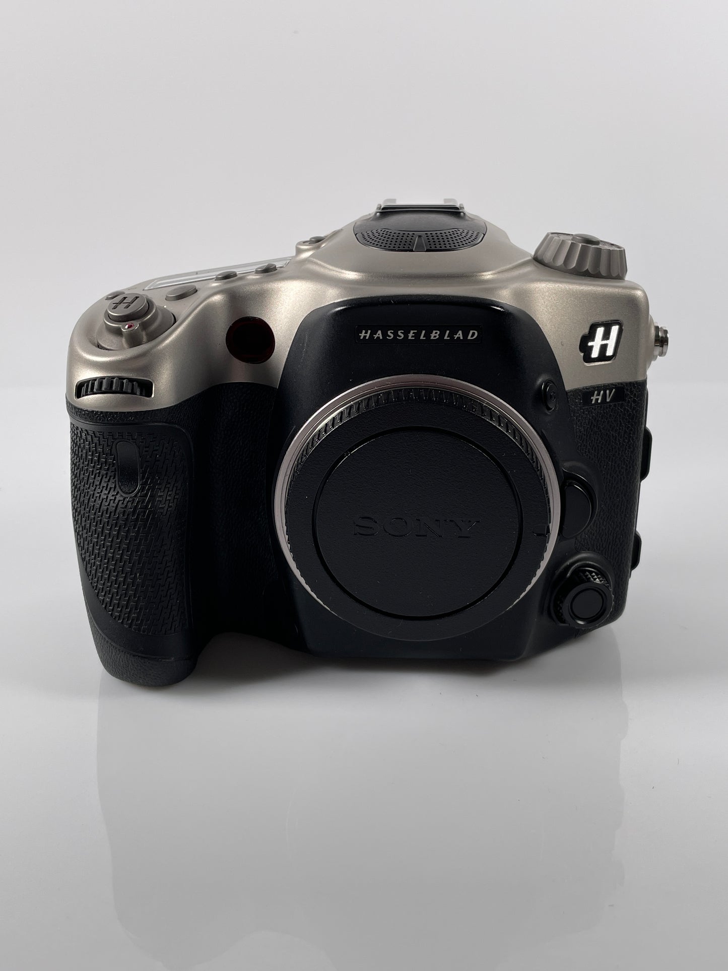 Hasselblad HV 24.3MP DSLR Camera Body Sony A mount A99 RARE