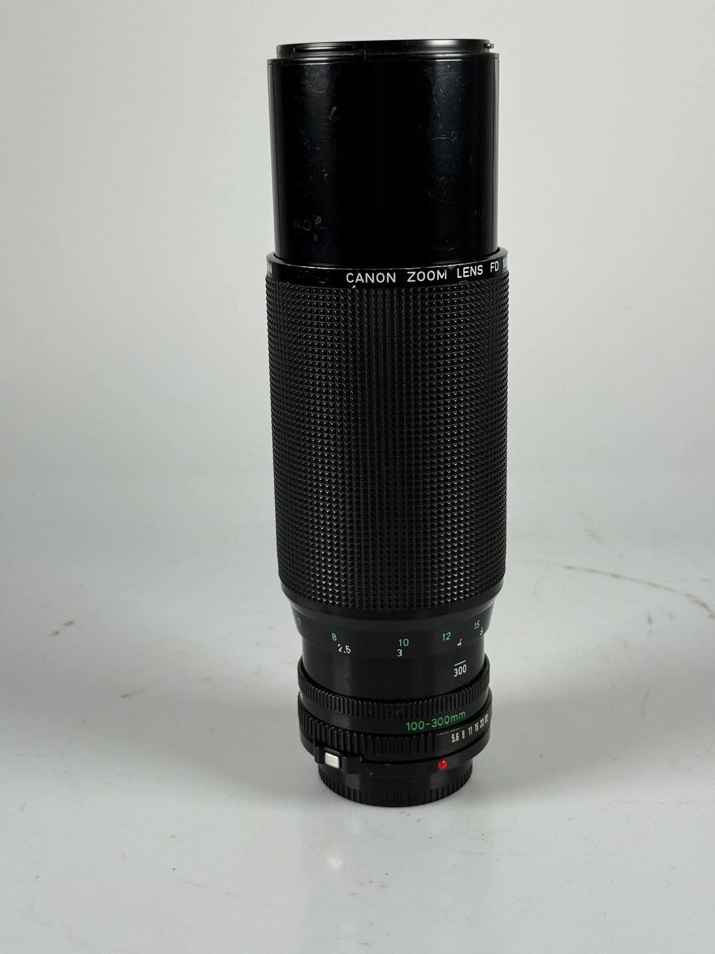 Canon New FD NFD 100-300mm f5.6 MF Zoom Lens