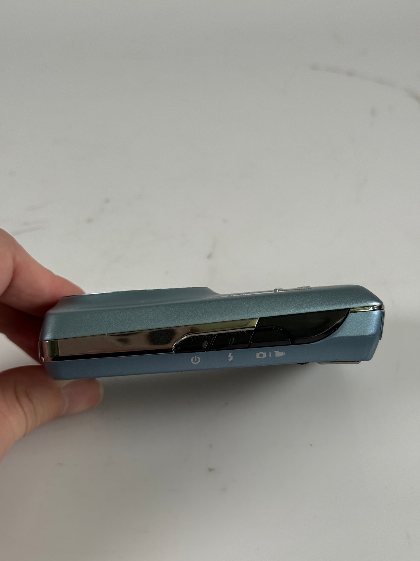 Kodak EasyShare M550 12MP 5x Blue Compact Digital Camera