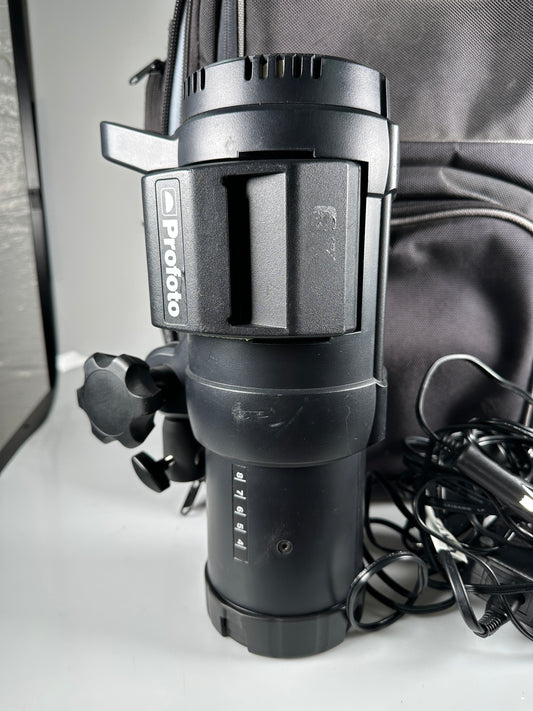 Profoto B1X 500 AirTTL Monolight with backpack