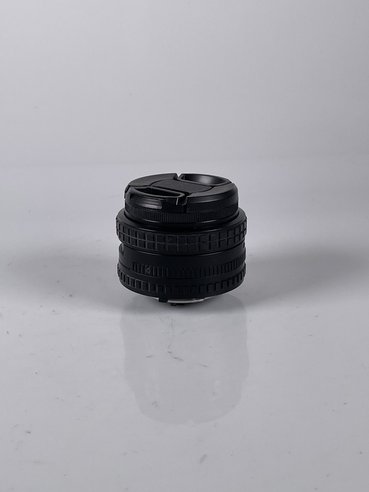 Nikon SERIES E 35mm f2.5 Manual Focus Wide Angle Lens