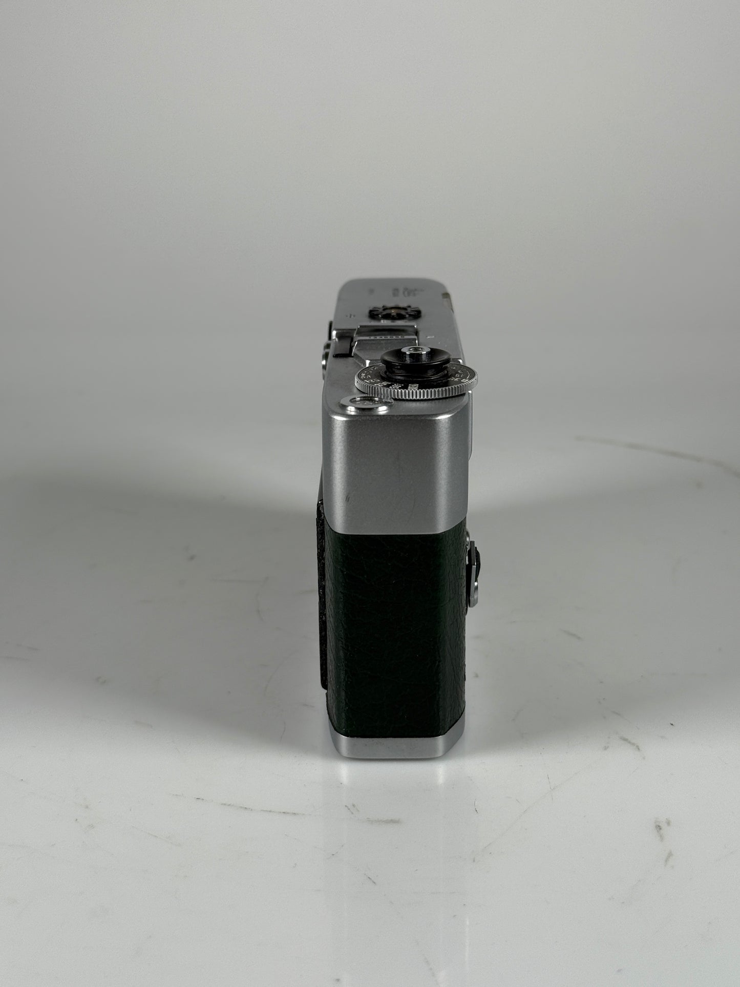 Leica M5 Chrome Rangefinder 35mm Film Camera
