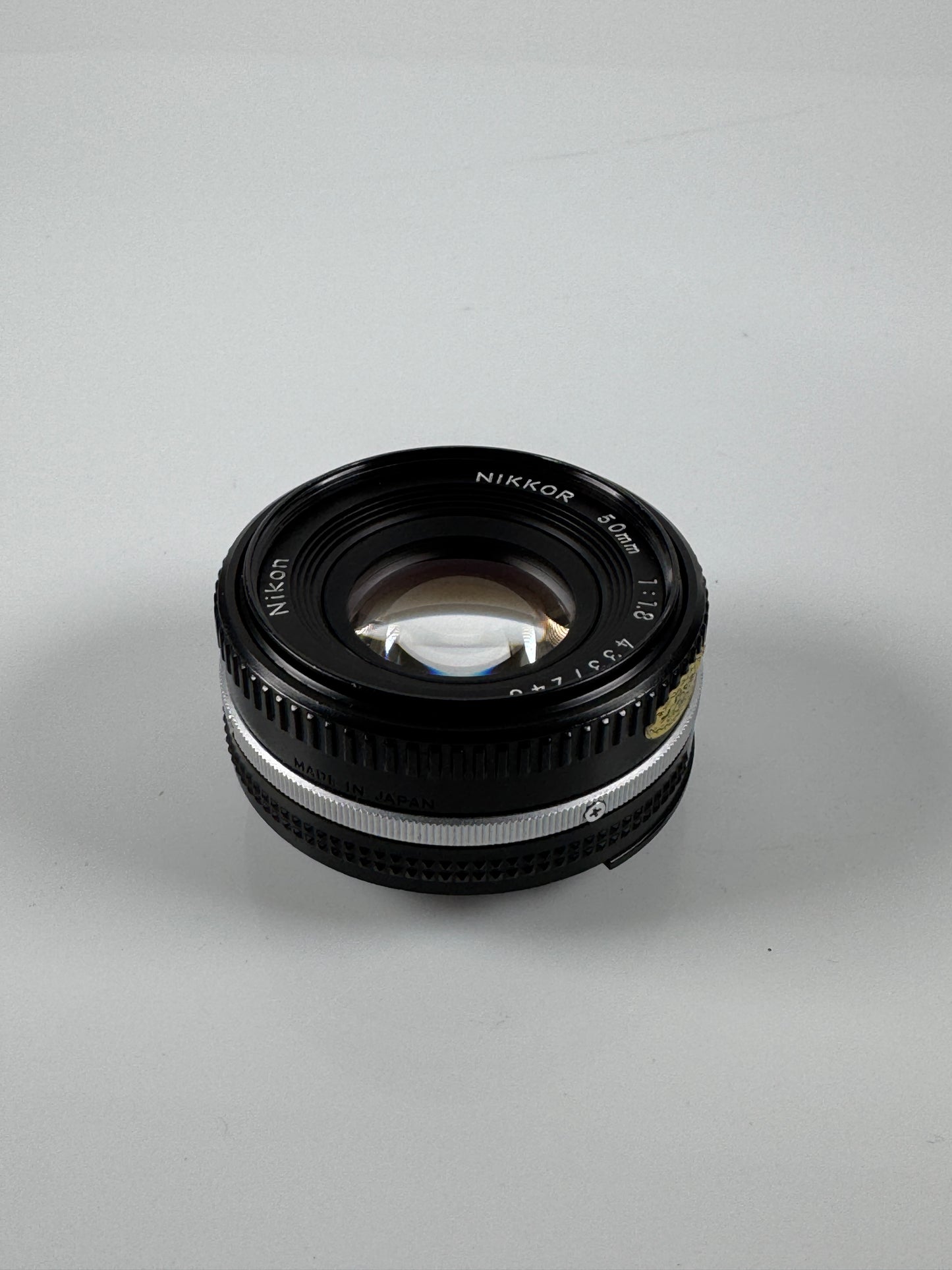Nikon Nikkor Ai-s AIS 50mm f1.8 Lens Prime Pancake SLR