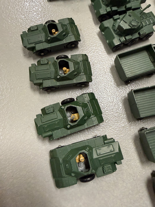 Vintage Lesney Matchbox car lot of 13 military vehicles tank, no 67, 68, 49, etc