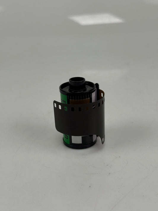 Fujifilm Superia 800 expired 35mm color film roll 36 exposures