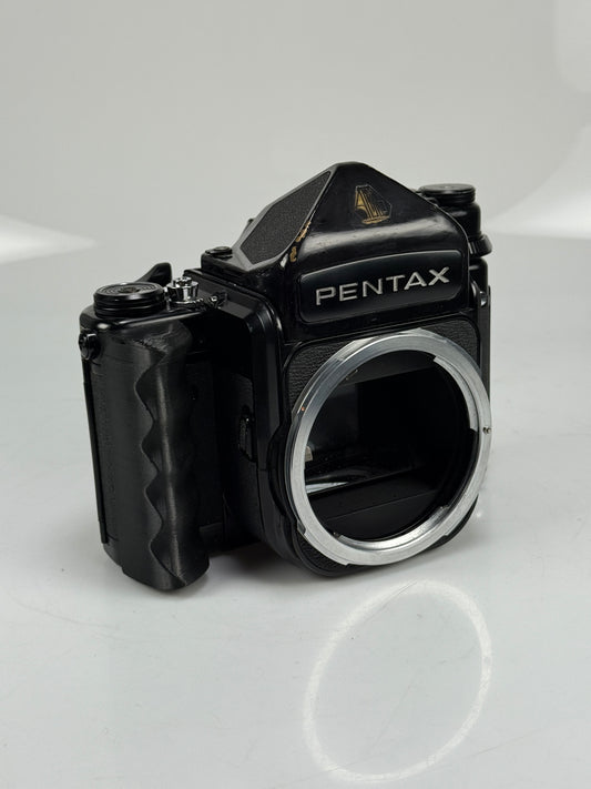 Pentax 67 6x7 Mirror Up MLU Body with metered prism with grip