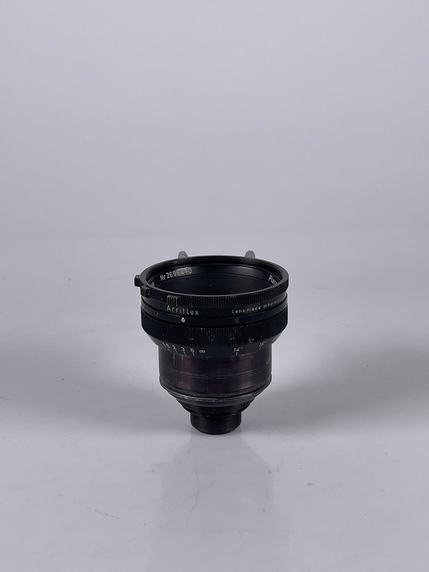 Carl Zeiss Planar 25mm F2 for Arri standard cine lens for 16mm RARE