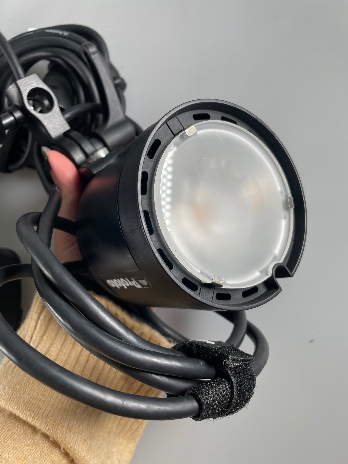 Profoto B2 250 AirTTL 2-Head Location Kit