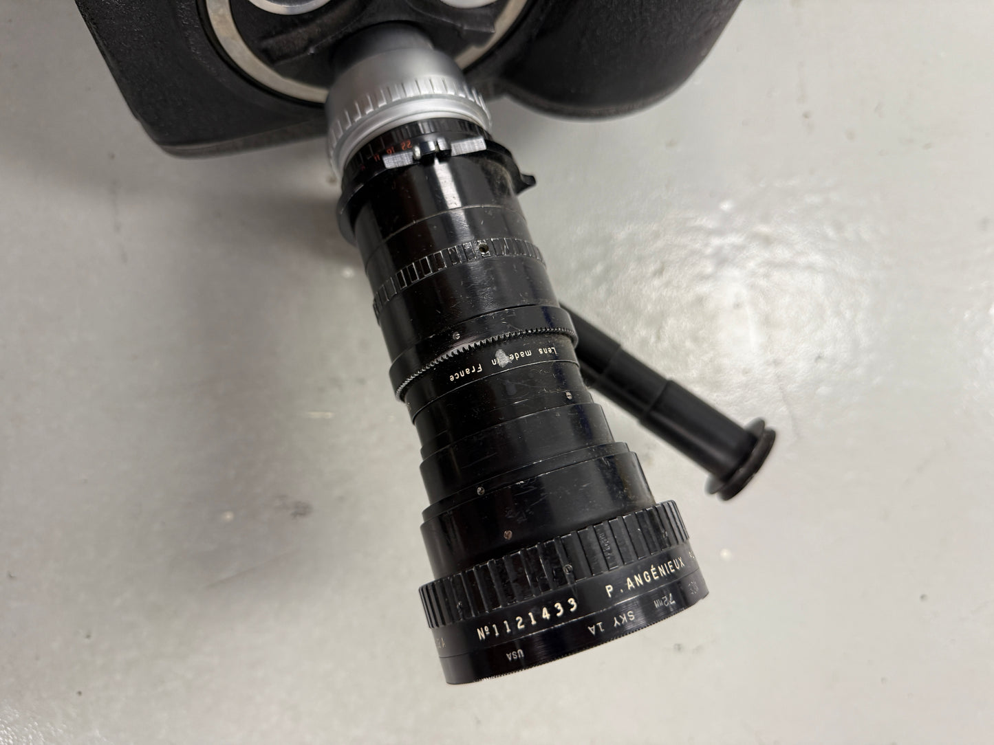 BACH Auricon CM-72A Cine Voice Cinema Sound Camera w/ angenieux 12-120mm f2.2 lens