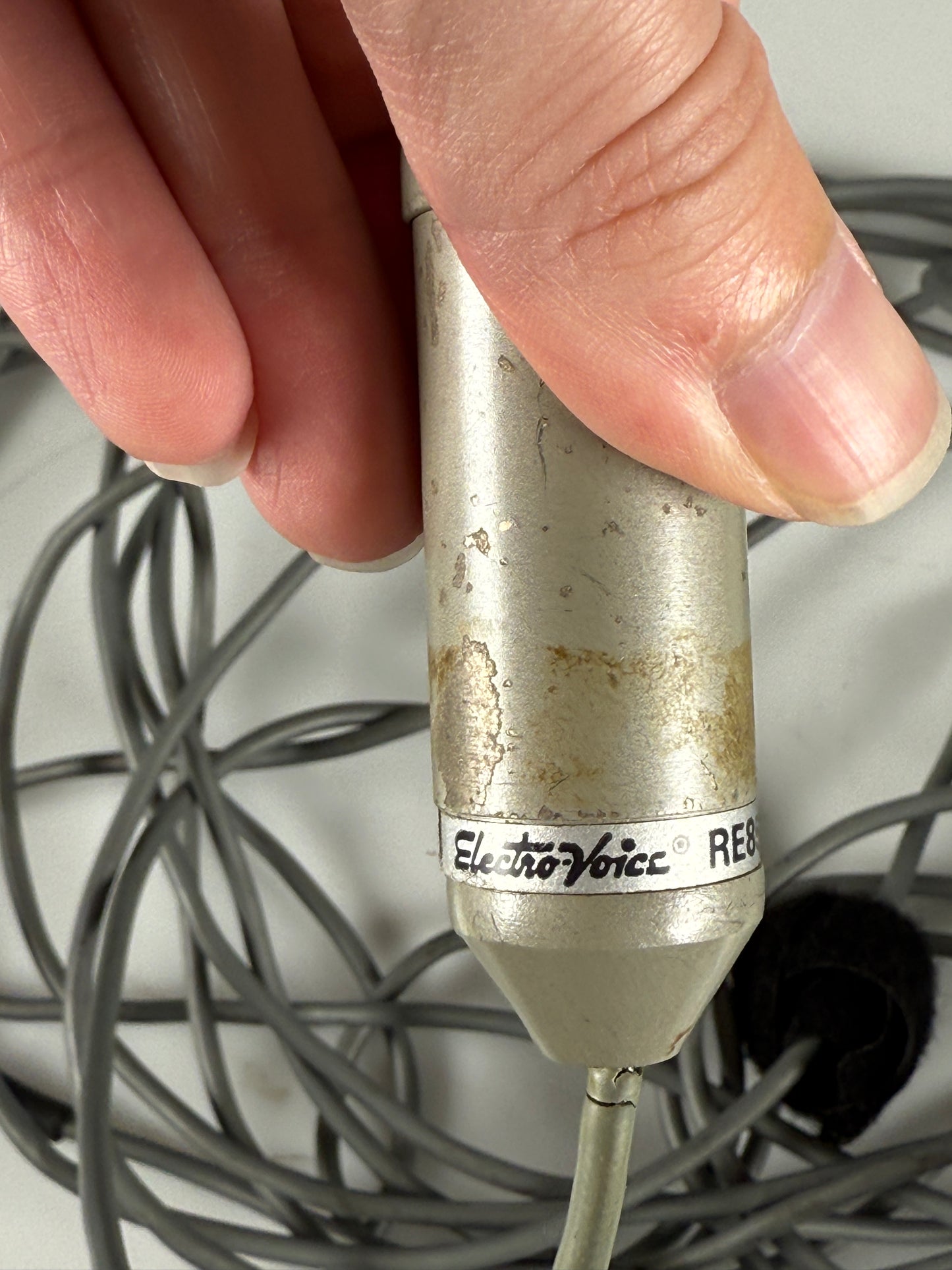 Electro Voice RE85 Dynamic Microphone