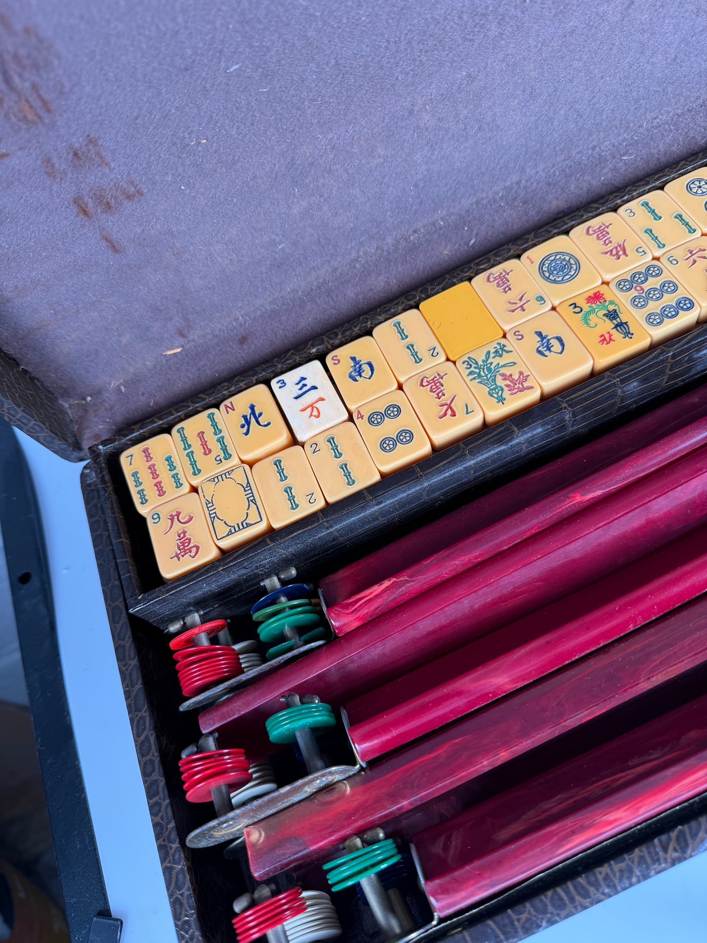 RARE Vintage Mahjong Mah Jong Jongg Catalin Bakelite Set with case