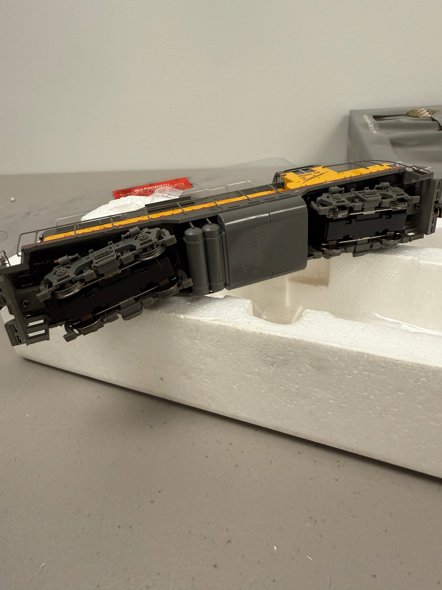 PROTO 2000 GP9I Union Pacific 151 Limited Edition HO Train Locomotive