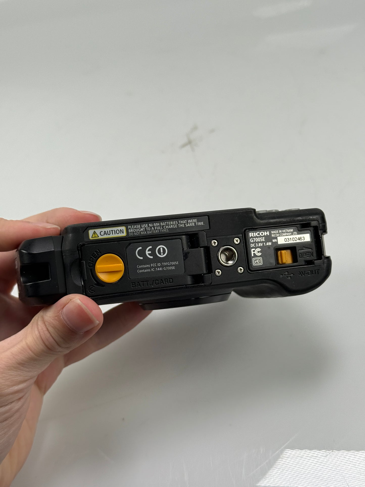 Ricoh GR G700SE 12.1MP Digital Camera - with GPS attachment