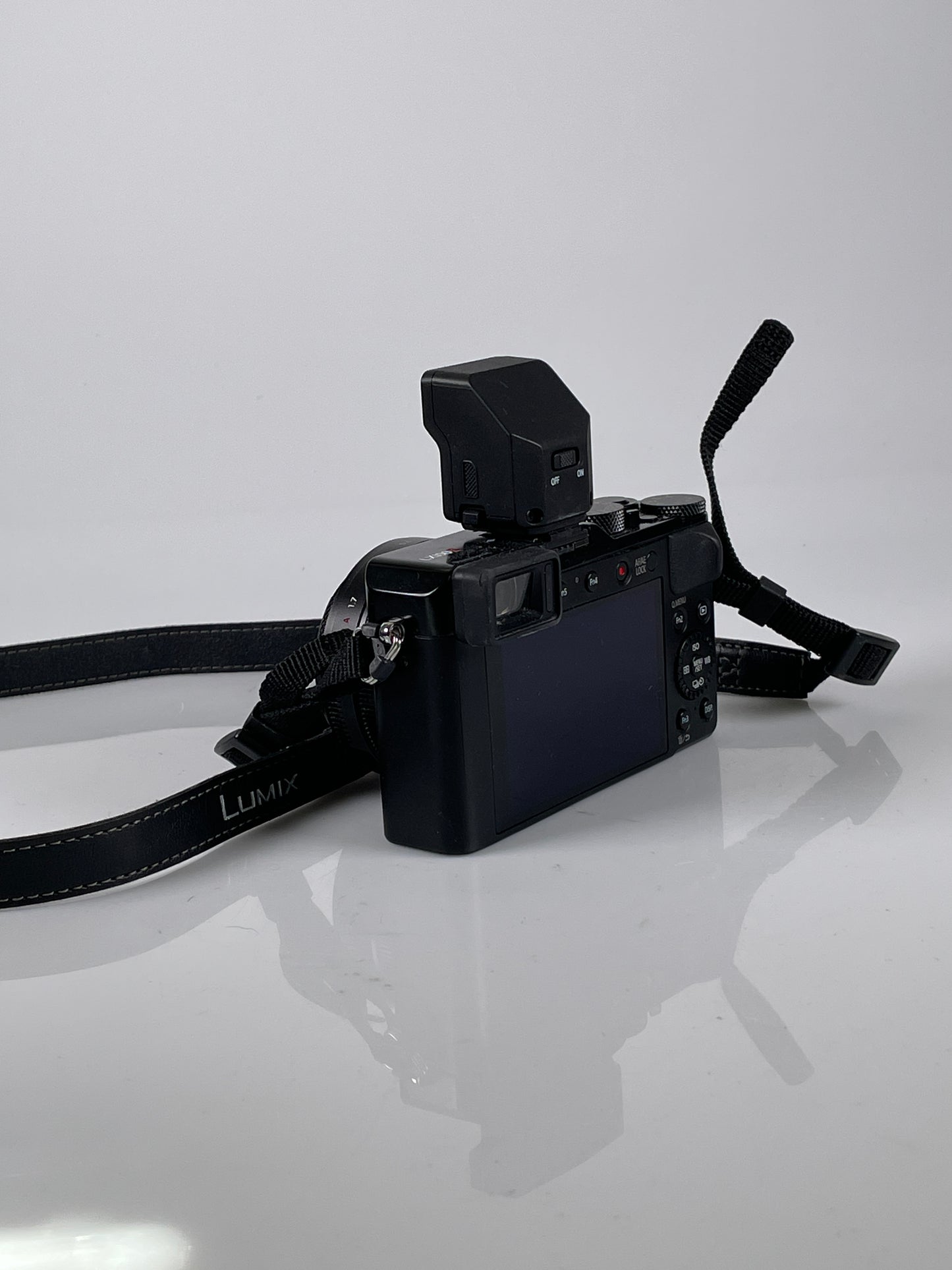 Panasonic Lumix LX100 II 24-75mm Lens Wi-Fi and Bluetooth Camera DC-LX100M2