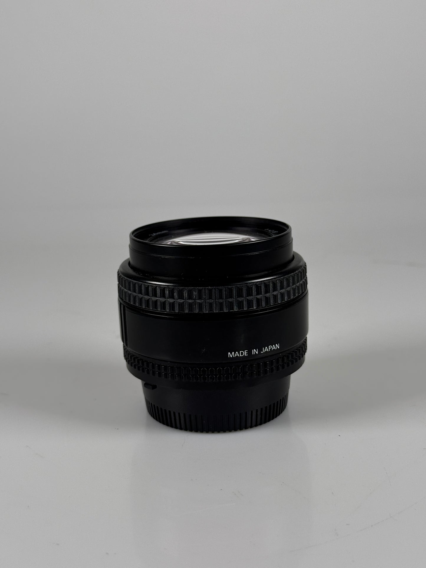 Nikon Nikkor AF 24mm f2.8 Lens