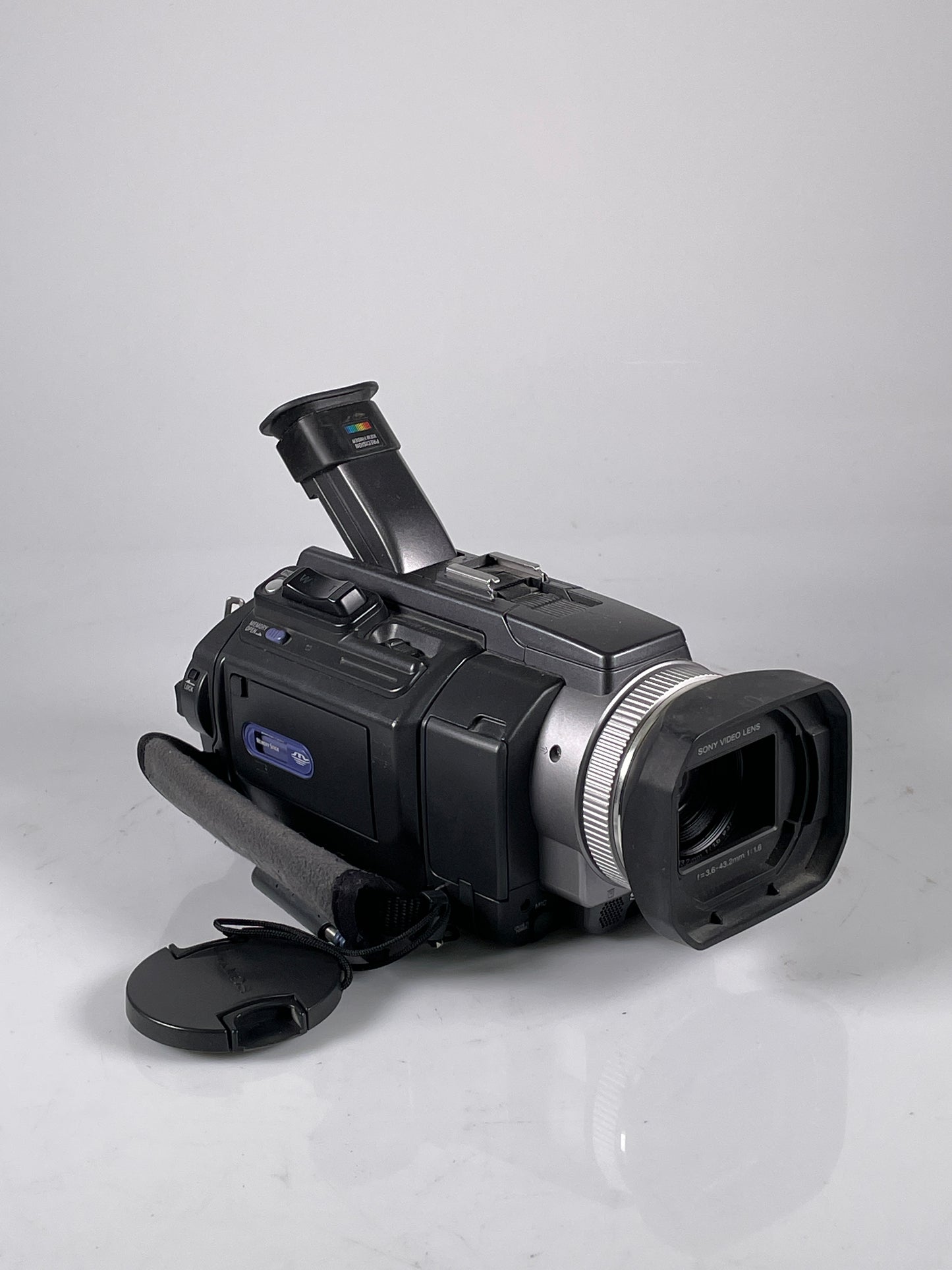 Sony Handycam DCR-TRV950 Mini DV Camcorder Tested