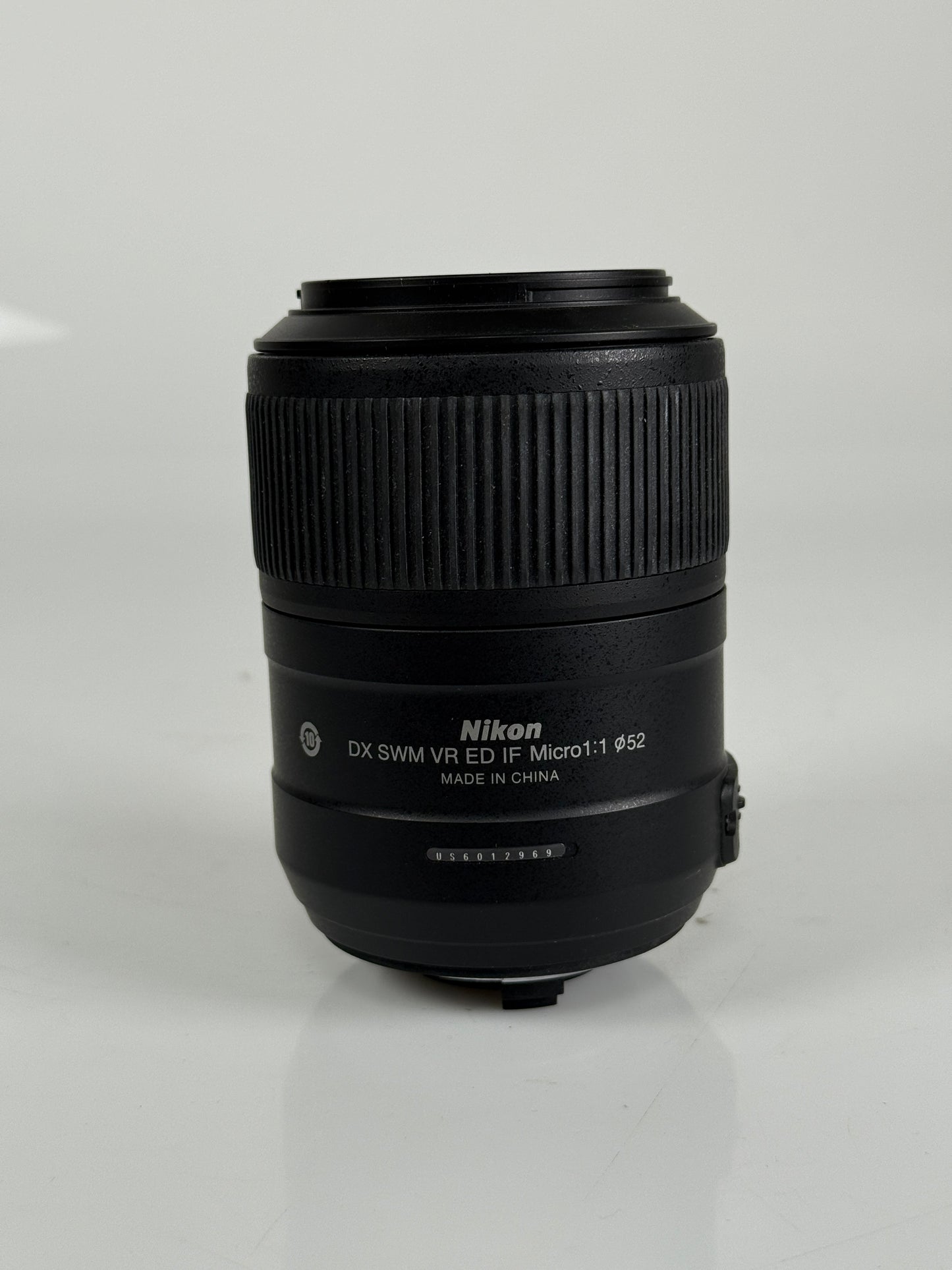 Nikon AF-S Micro Nikkor 85mm f3.5 DX G SWM VR IF ED Lens