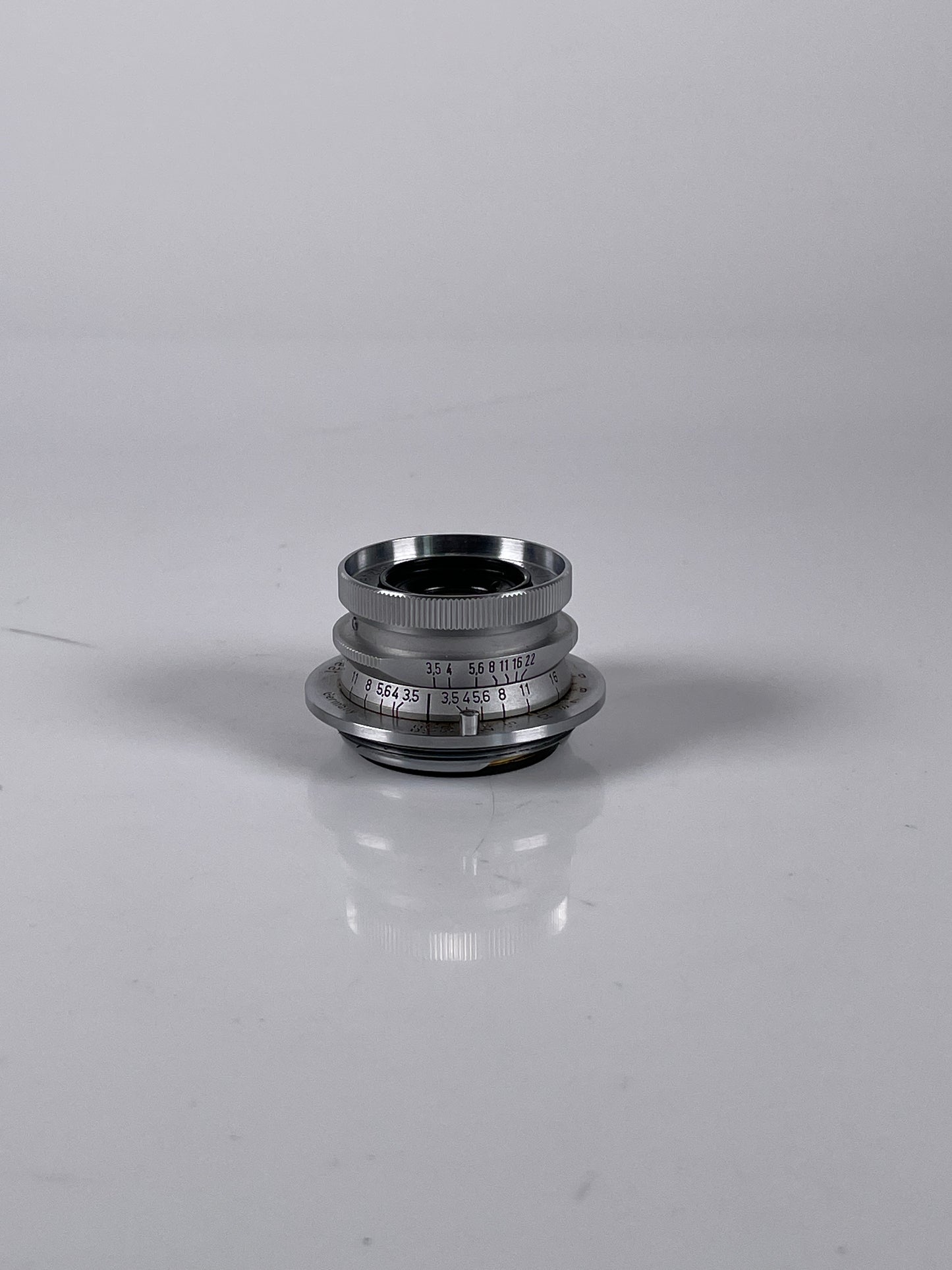 Leica 35mm f3.5 Summaron Screw Mount LTM M39 Lens