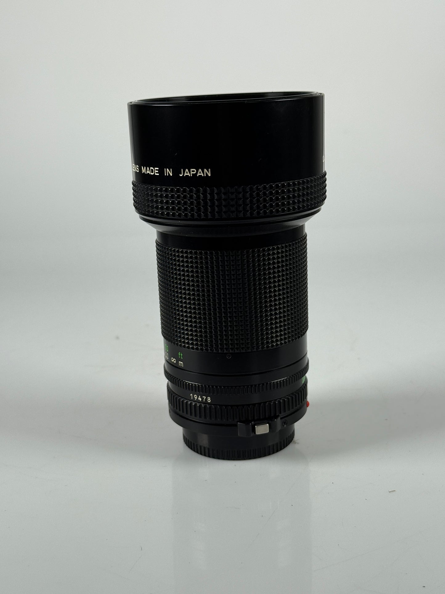 CANON New FD NFD 200mm f2.8 Telephoto MF Lens