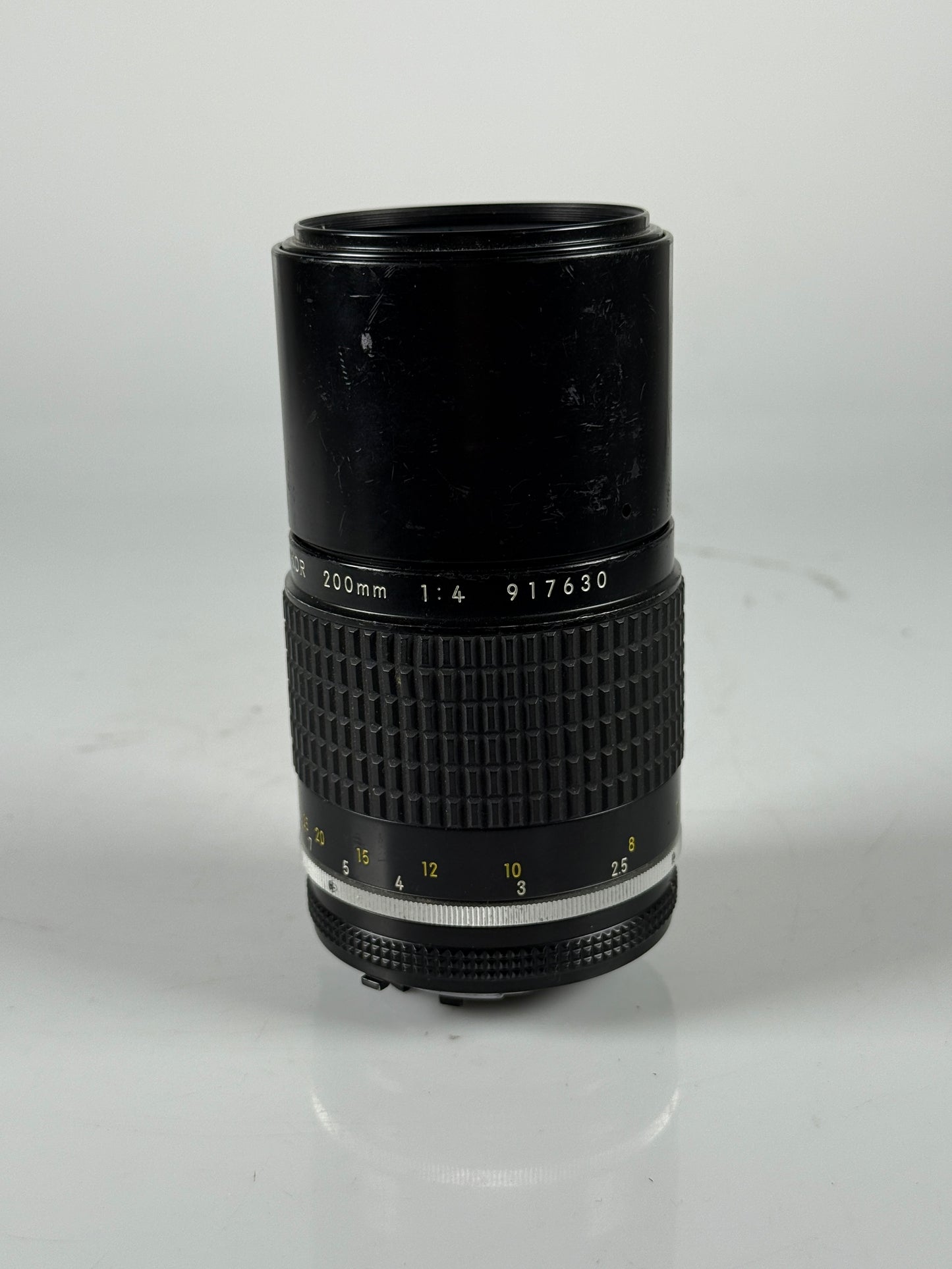 Nikon Nikkor 200mm f4 AIS Lens