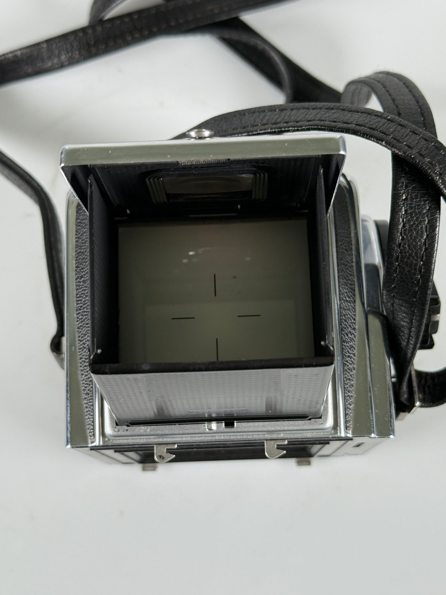 HASSELBLAD 500CM 500C/M CAMERA Body waist level WLF Chrome and crank