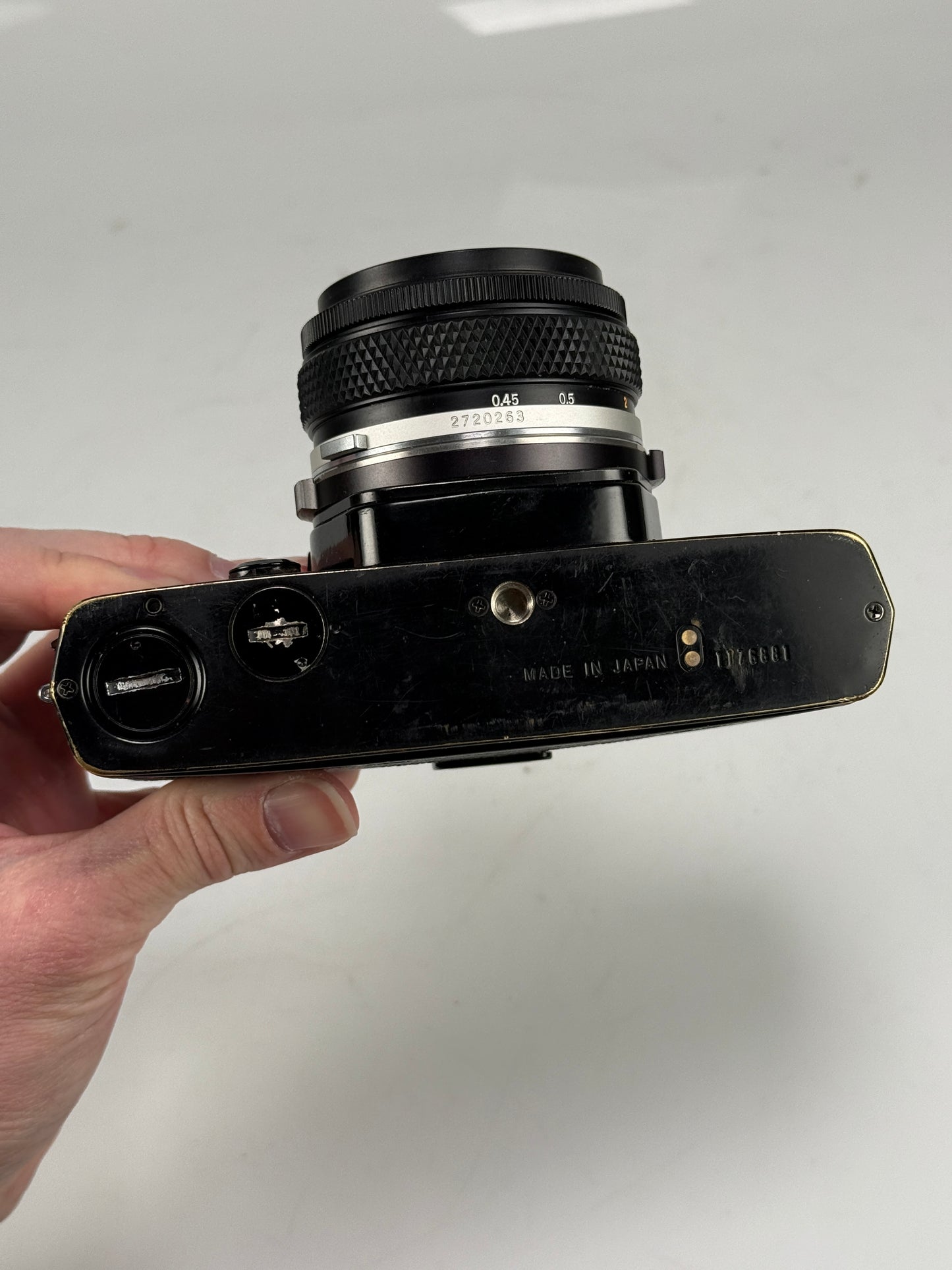 Olympus OM 1 35mm SLR Film Camera MC 50mm f/1.8 Lens Black