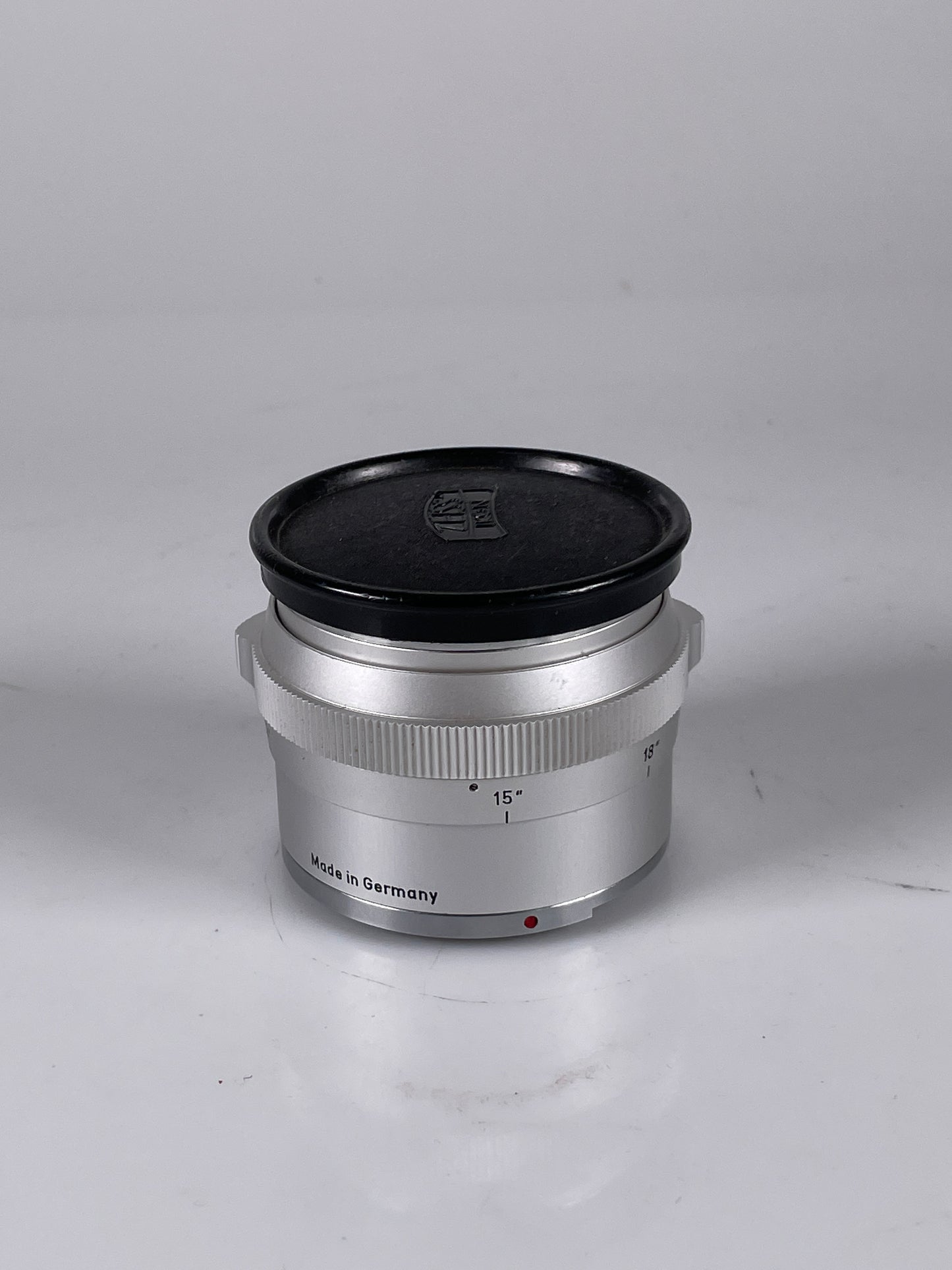 Carl Zeiss Planar 50mm f2 Contarex Mount chrome silver