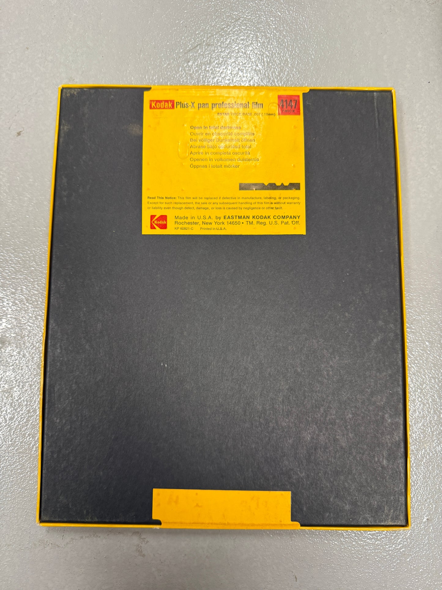 Expired 8x10 KODAK 4147 Plus-X Pan Large Format Film 25 Sheets 1979