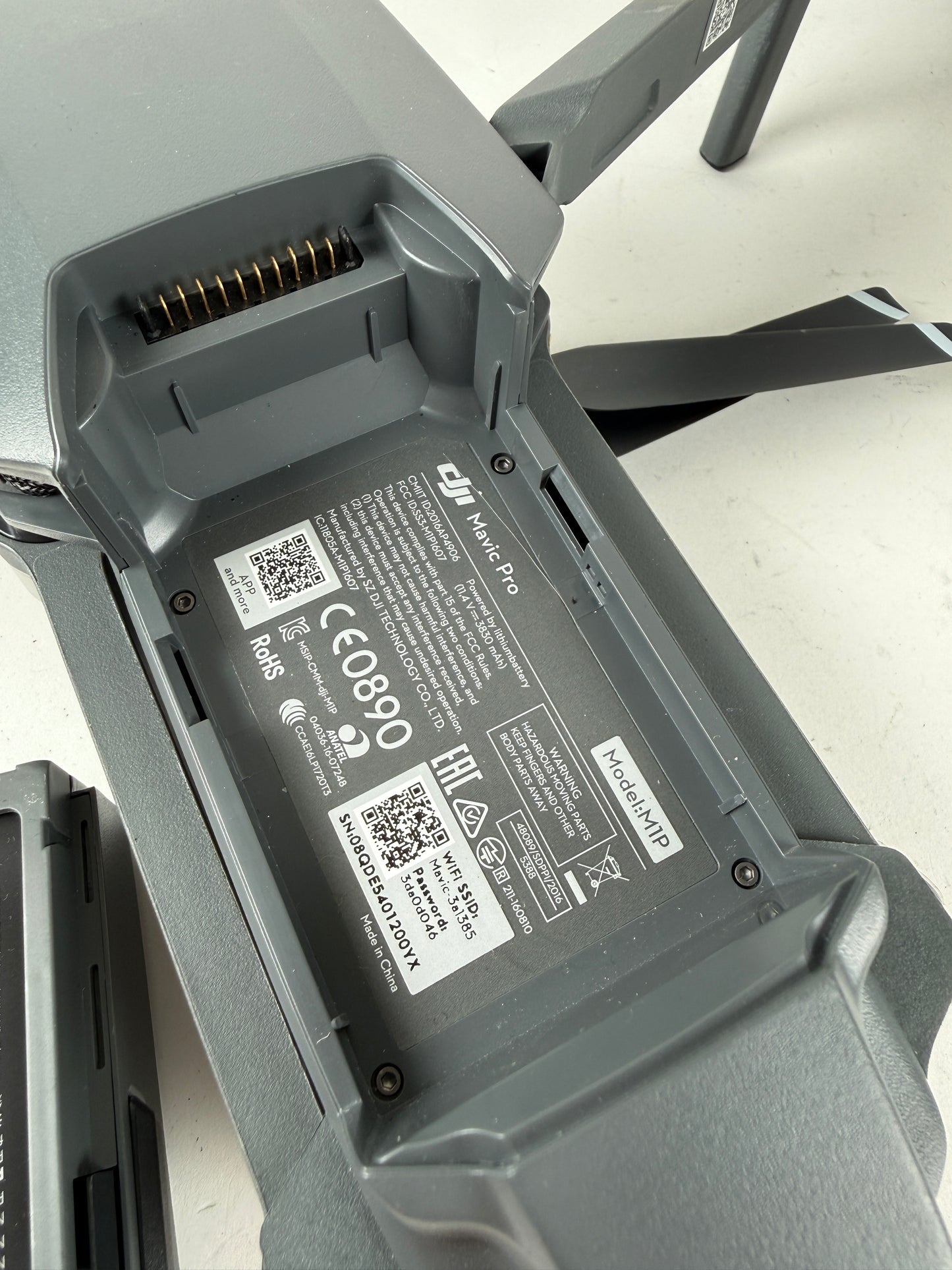 DJI Mavic Pro Quadcopter - Grey Drone