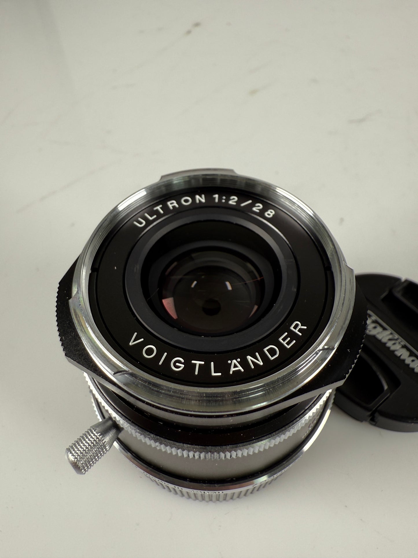 Voigtlander 28mm f2 ultron VM II Lens Leica M mount black