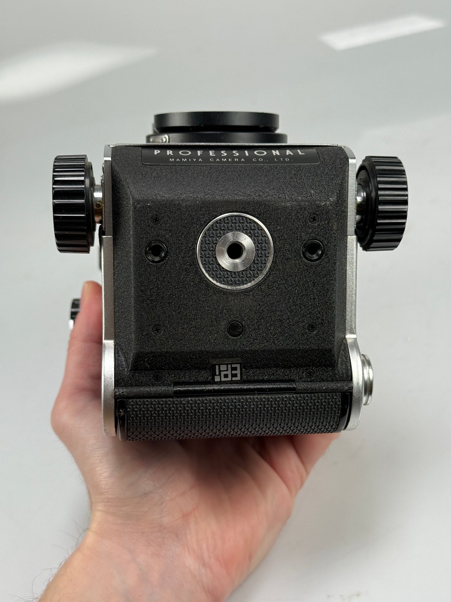 Mamiya C220 Pro TLR medium format Film camera kit 80mm f2.8