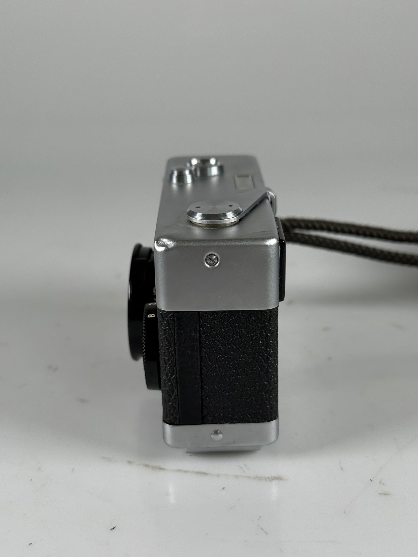 Rollei 35 Film Camera w/ Carl zeiss Tessar 40mm F3.5 Chrome Silver Honeywell Germany