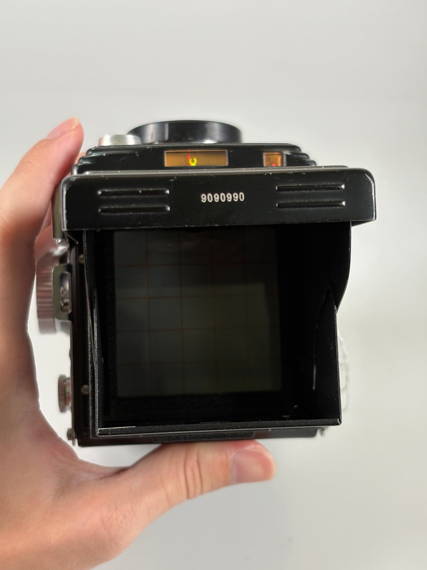 Yashica Mat 124 Medium Format 6x6 TLR Camera