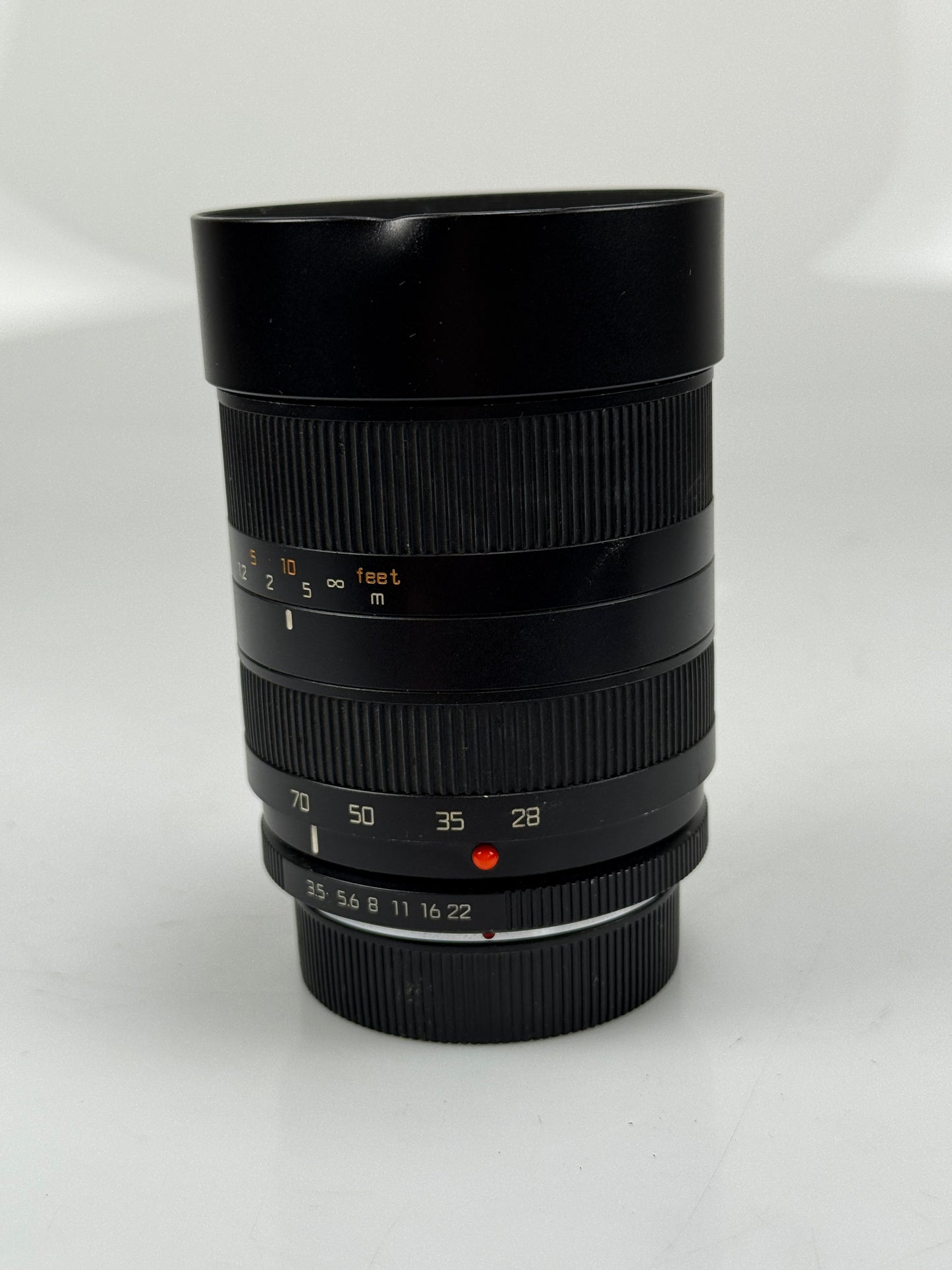Leica R 28-70mm f3.5-4.5 Vario-Elmar ROM Lens