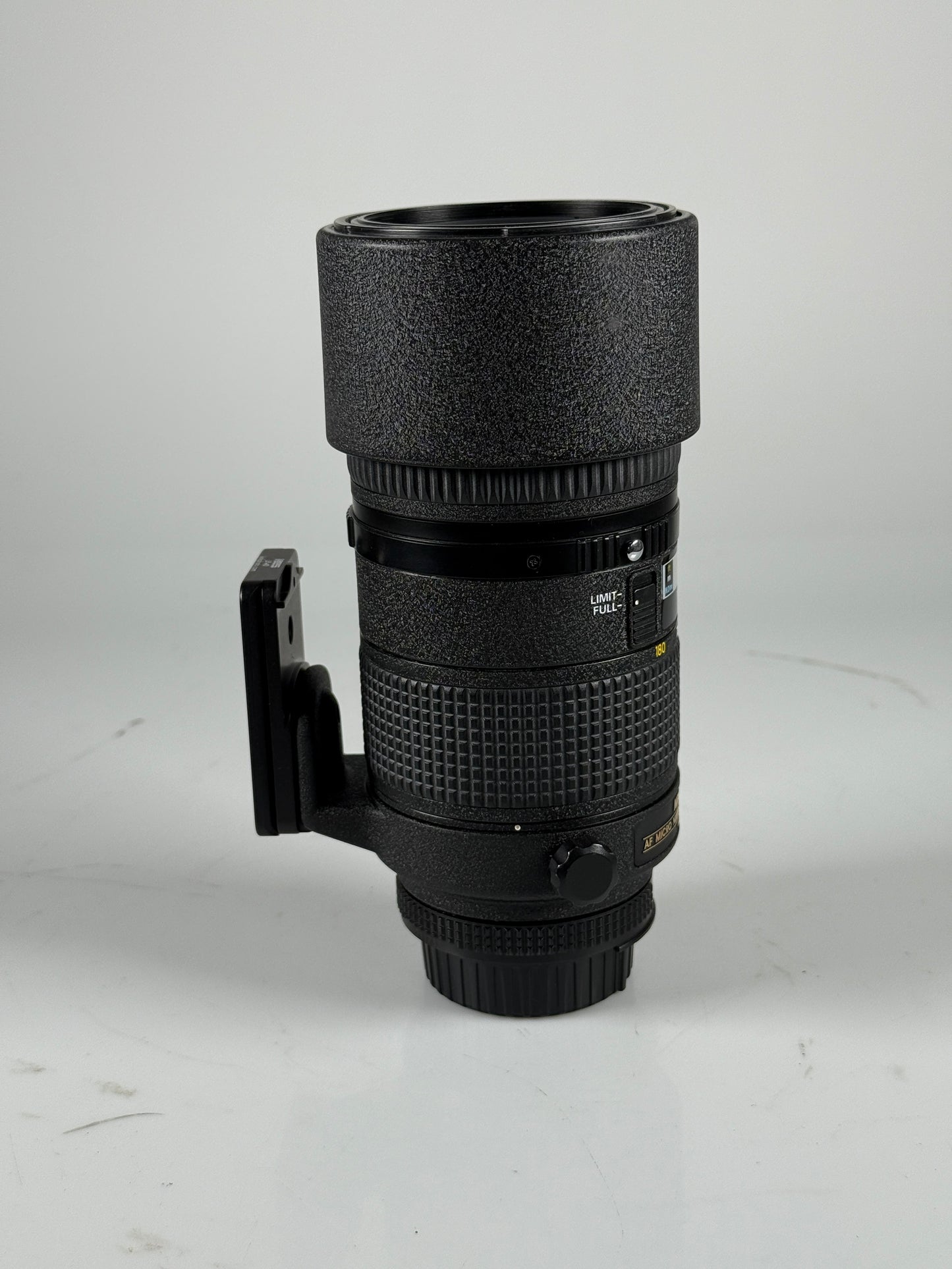 Nikon AF Micro Nikkor 70-180mm f/4.5-5.6 D AF ED