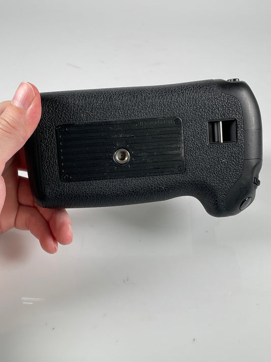 Canon BG-E13 Battery Grip for Canon EOS 6D