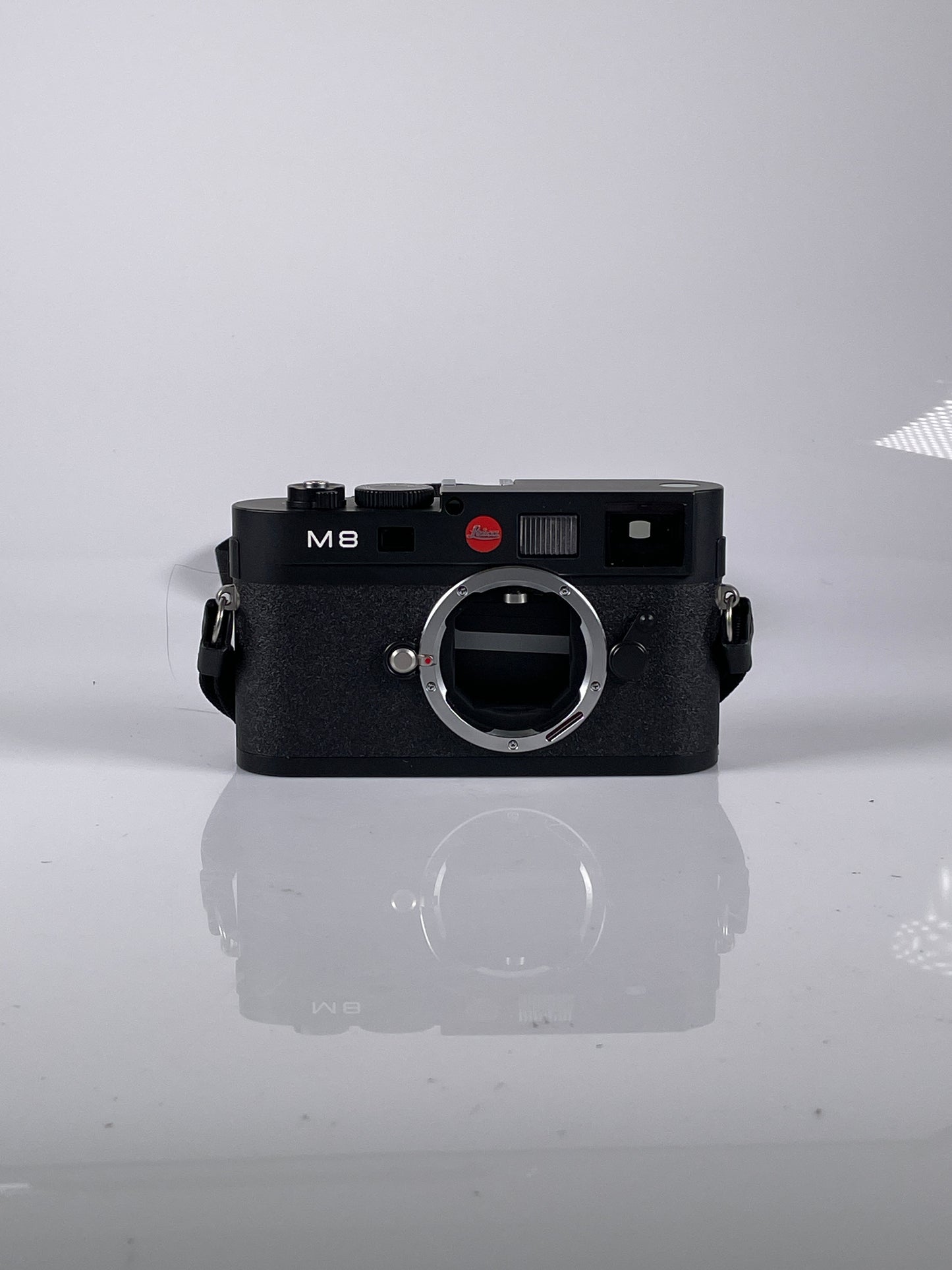 Leica M8 10.3MP Rangefinder Digital Camera Body - Black