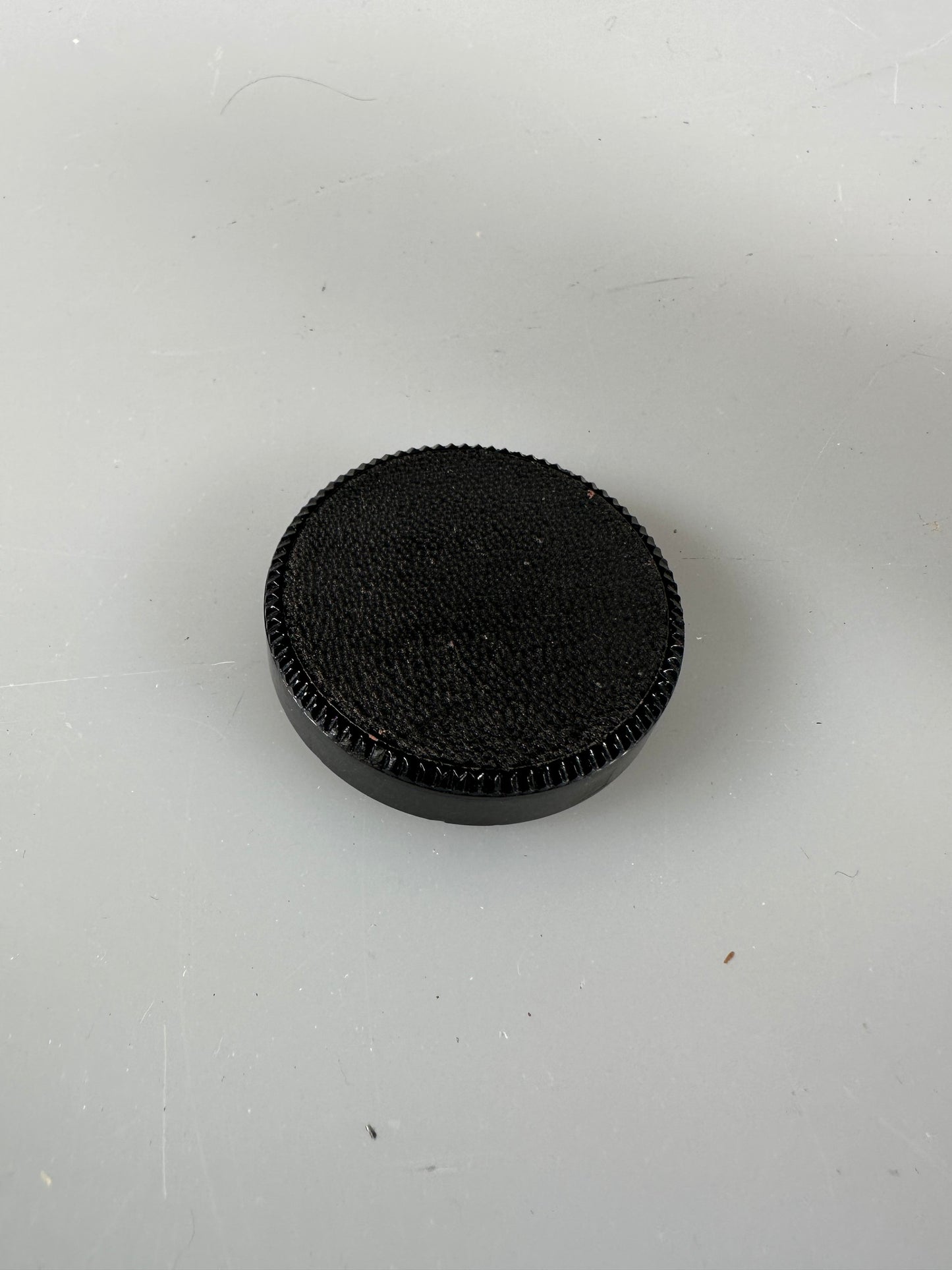 Leica Bakelite 2618 Rear Lens Cap for LTM L39 lenses