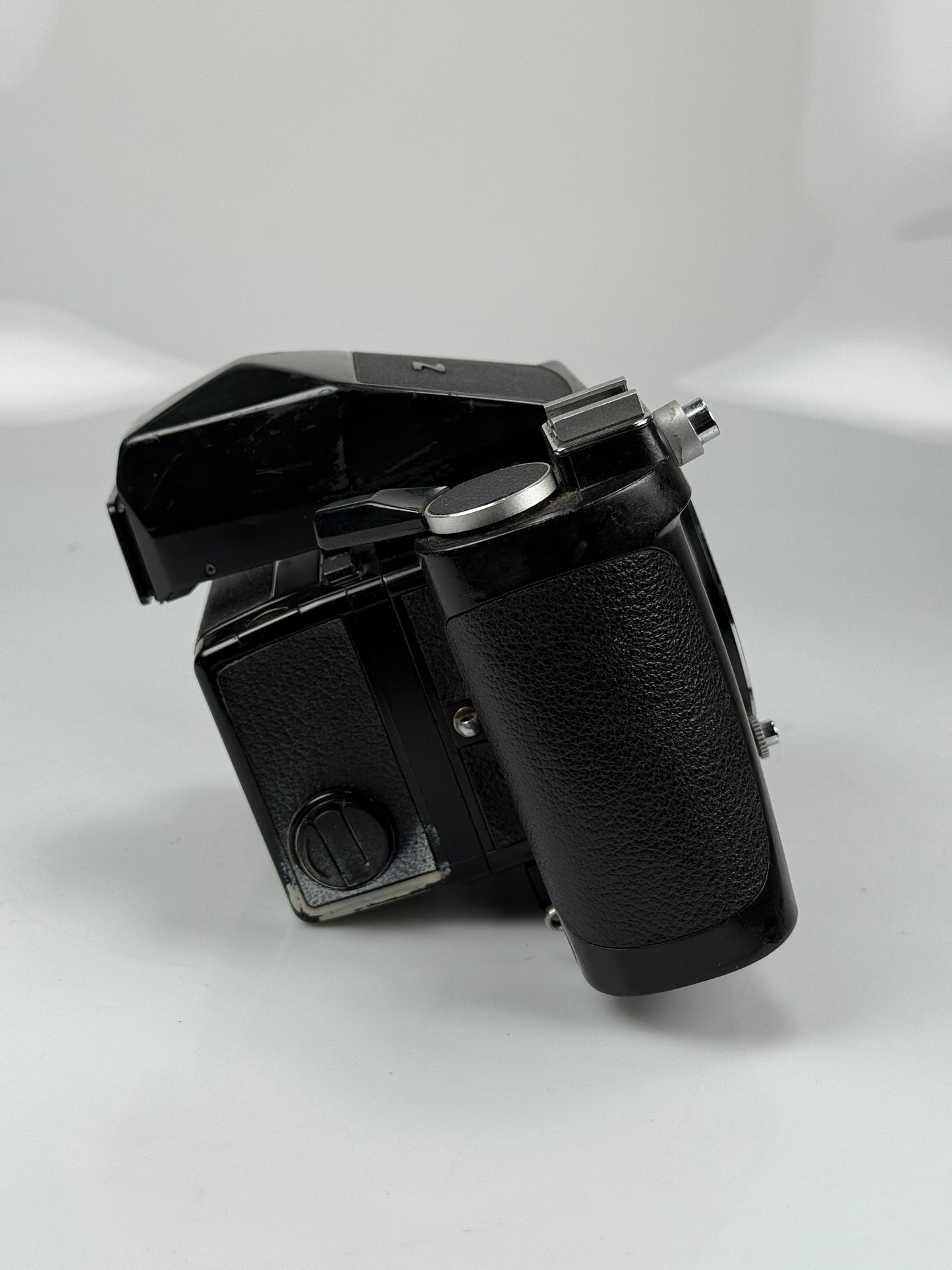 Zenza Bronica ETRS Medium Format Film Camera, prism Finder grip