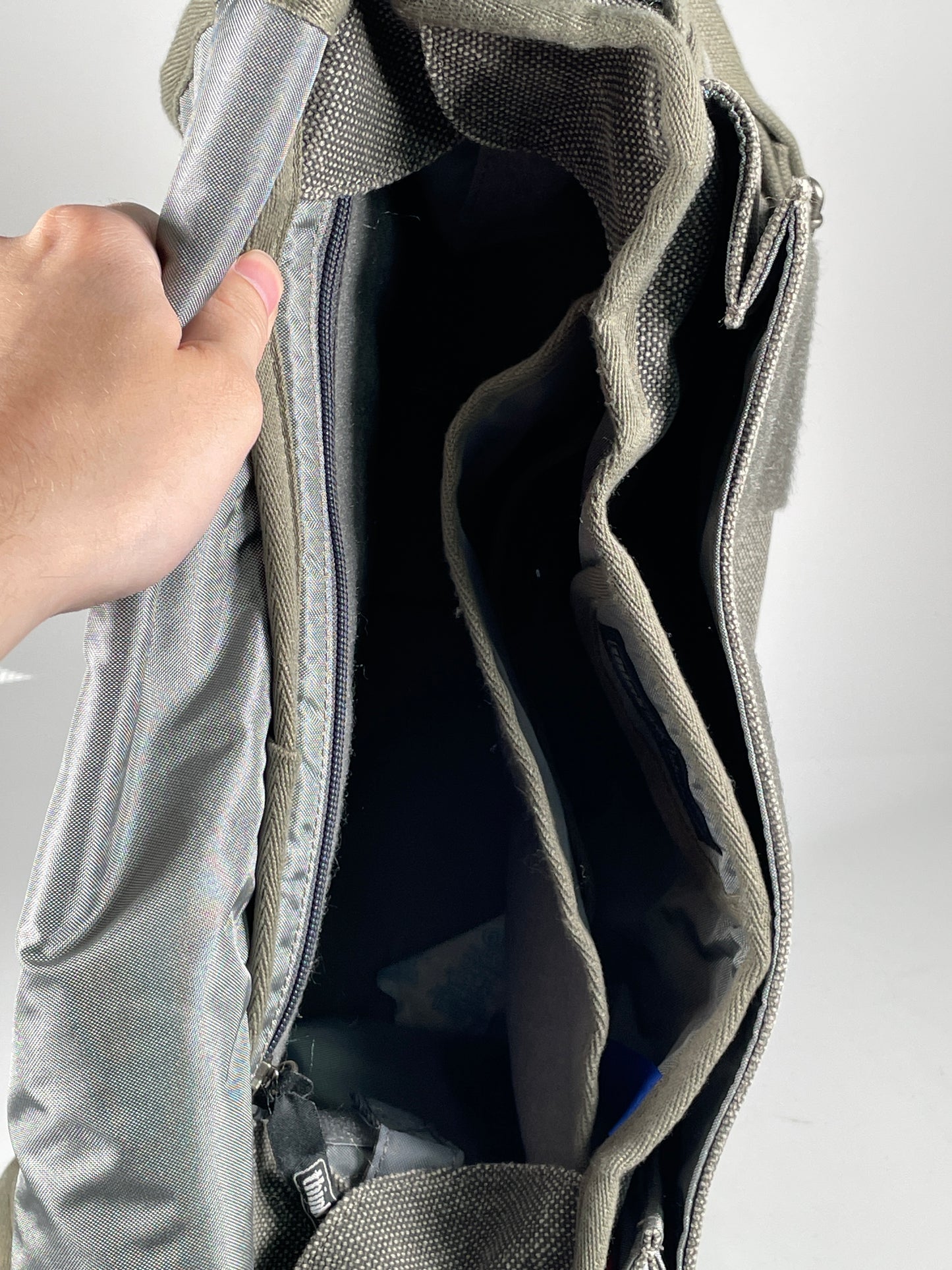 Think Tank Photo Retrospective 7 Shoulder Bag for Cameras