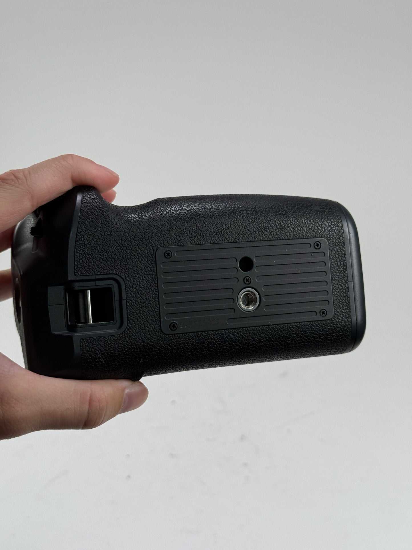 Canon BG-R10 Battery Grip for EOS R5, R5C, R6, R6 II Cameras