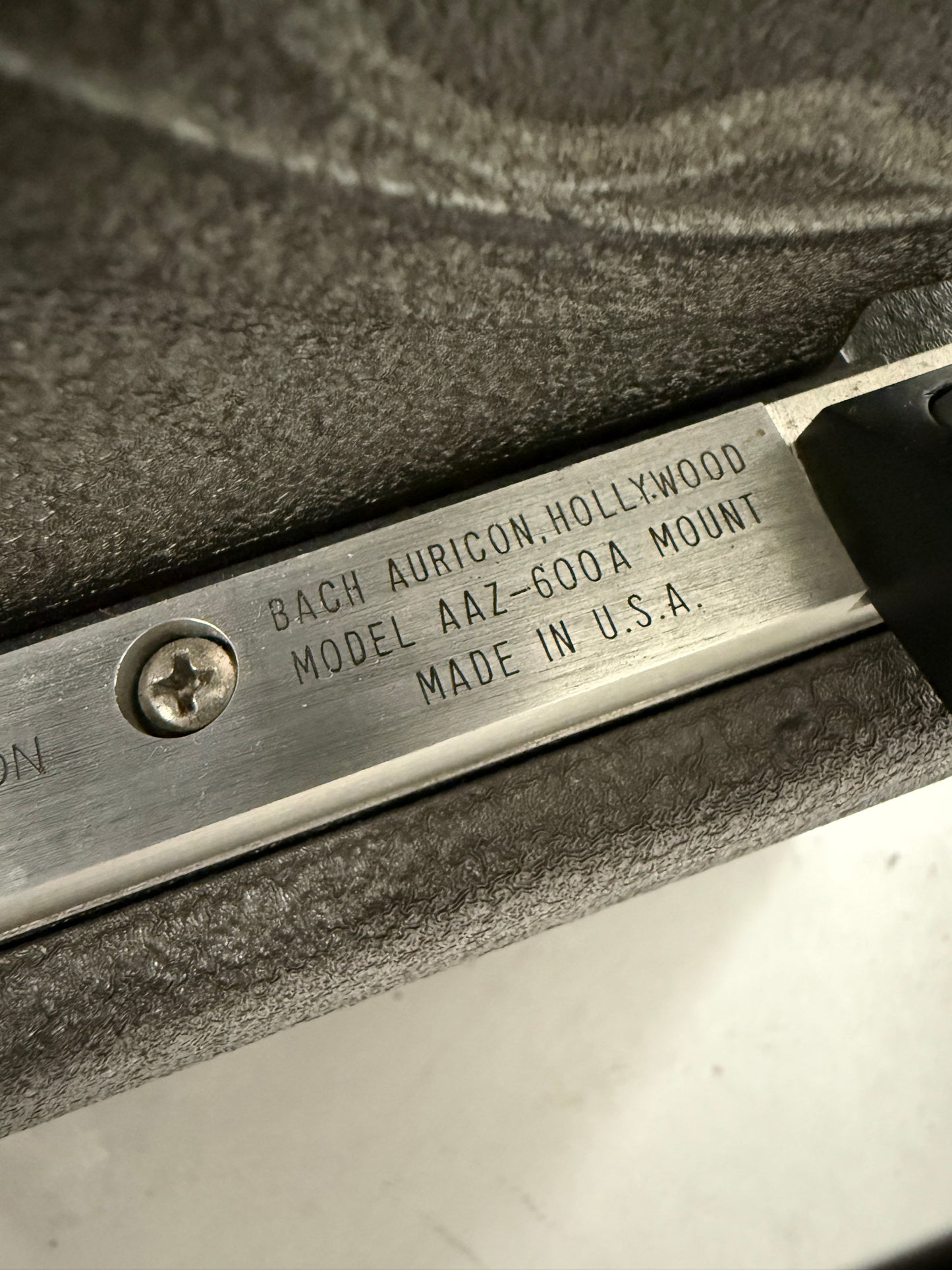 BACH Auricon Pro-600 16mm Cinema Sound Camera w/ angenieux 12-120mm lens