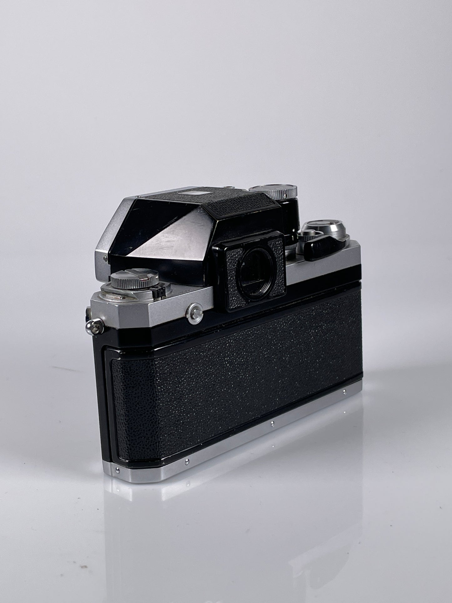 Nikon F Apollo Photomic FTN 35mm SLR Chrome Camera Body with case