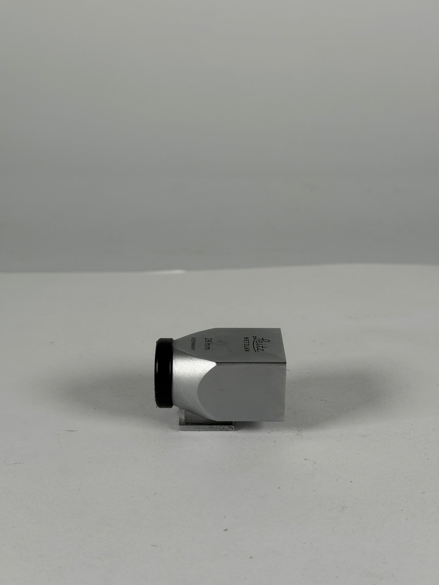 Leica 28mm 2.8cm chrome Bright Line Finder Viewfinder Germany Metal with case