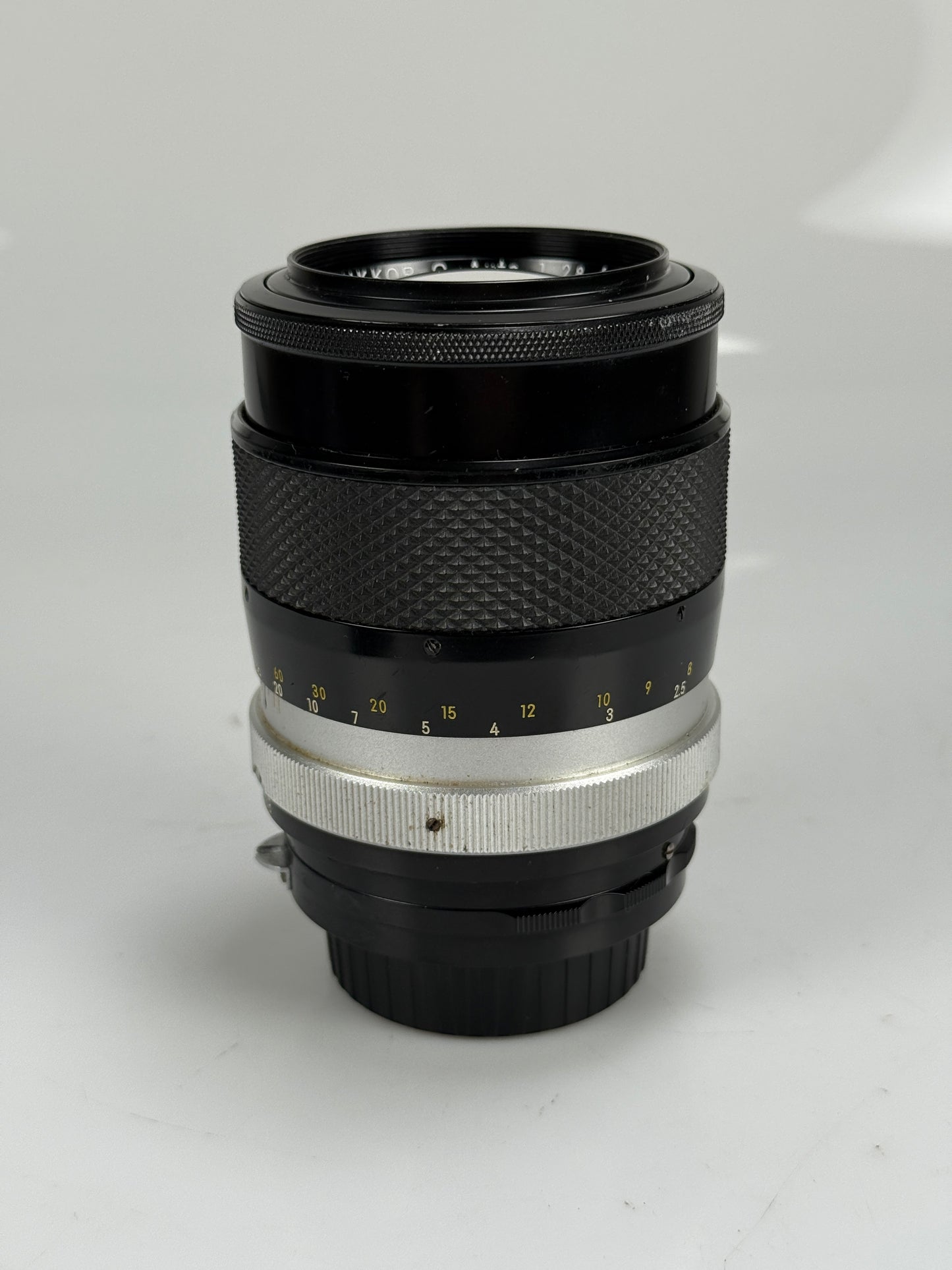 Nikon Nikkor non AI 135mm f2.8 Q Lens 135/2.8