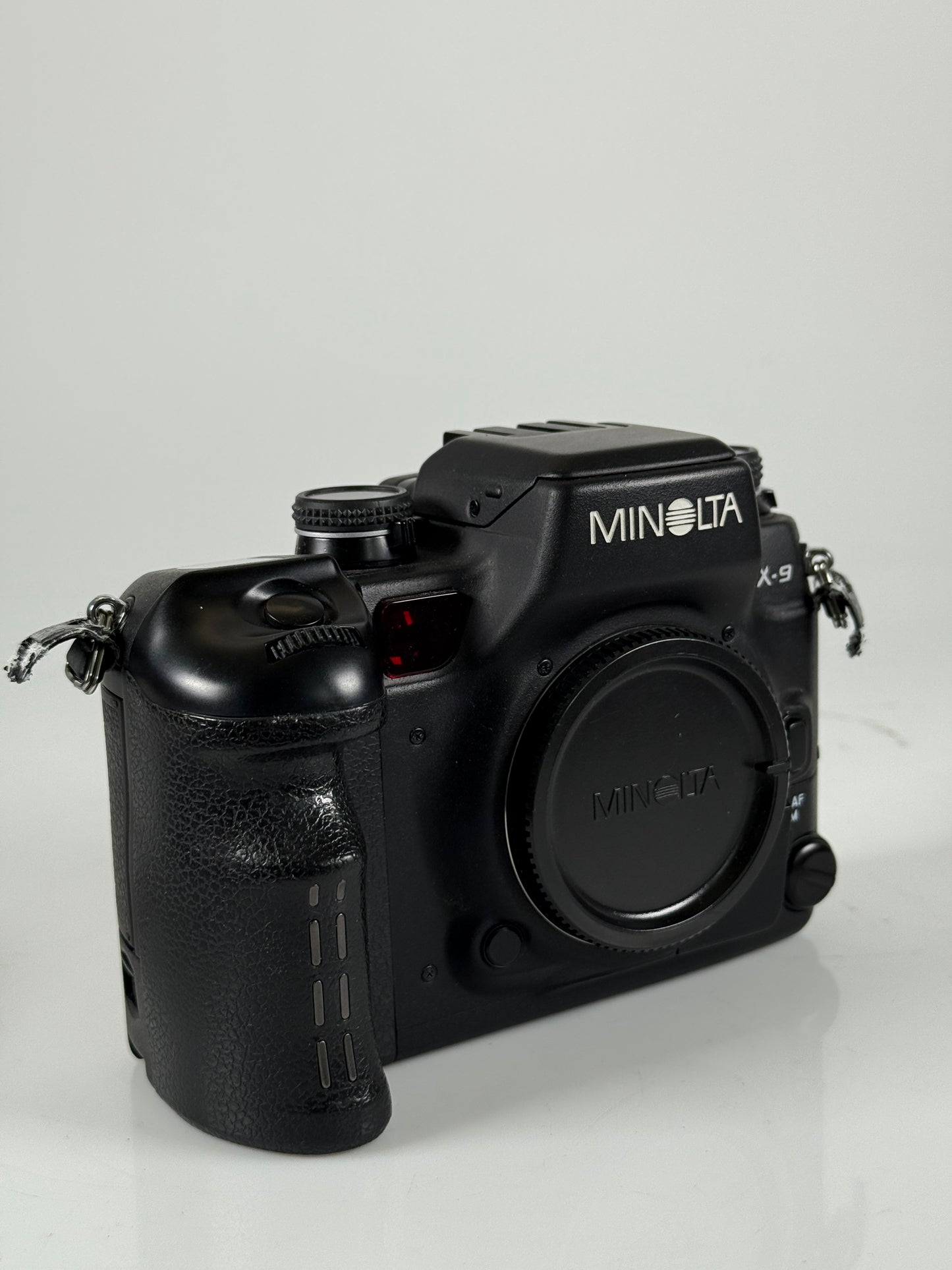 Minolta α9 a9 Maxxum Dynax Alpha 9 SLR 35mm Film Camera