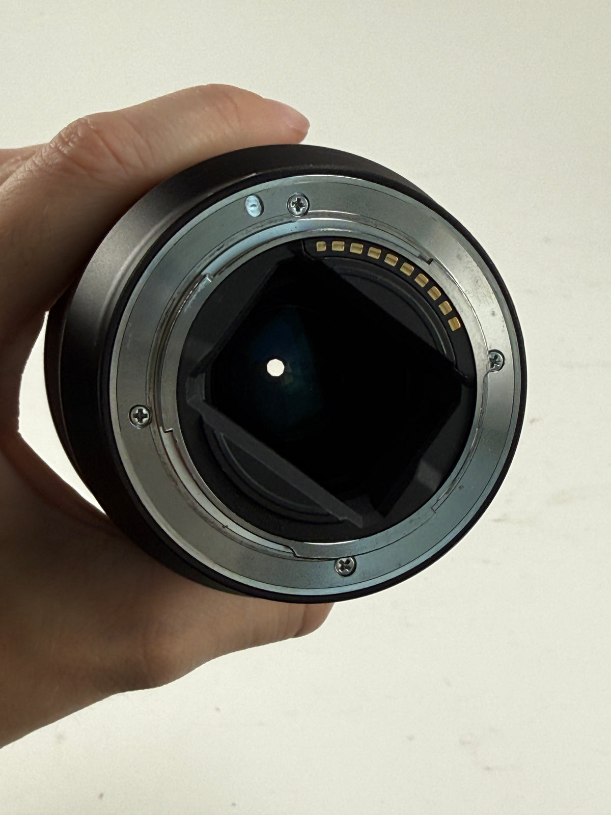 Sony FE 90mm f2.8 Macro G OSS Lens