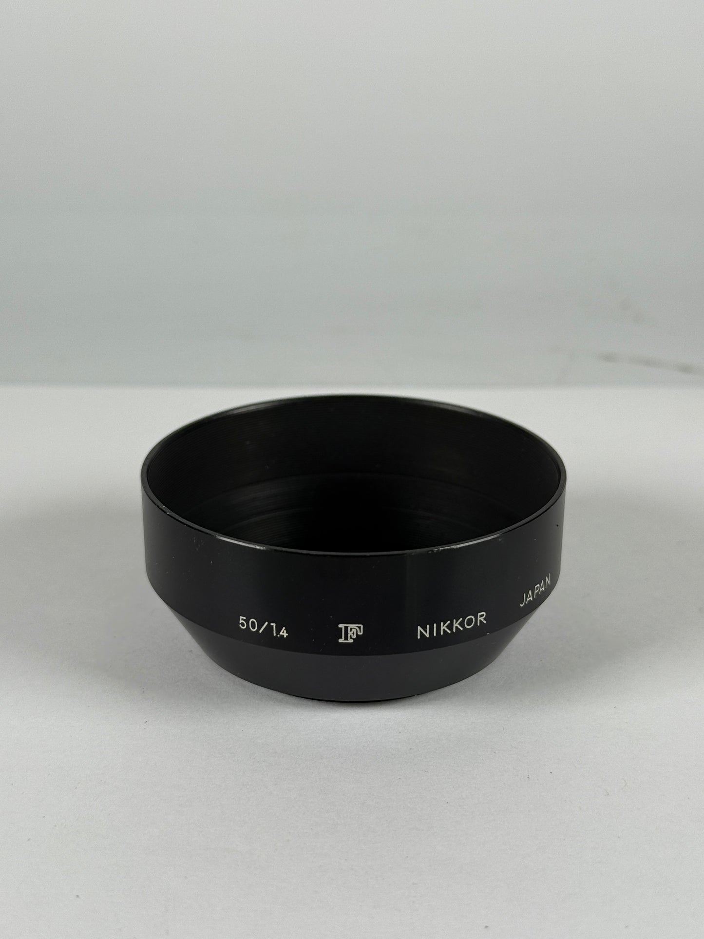 Nikon F 50mm f1.4 Lens Hood Shade 52mm