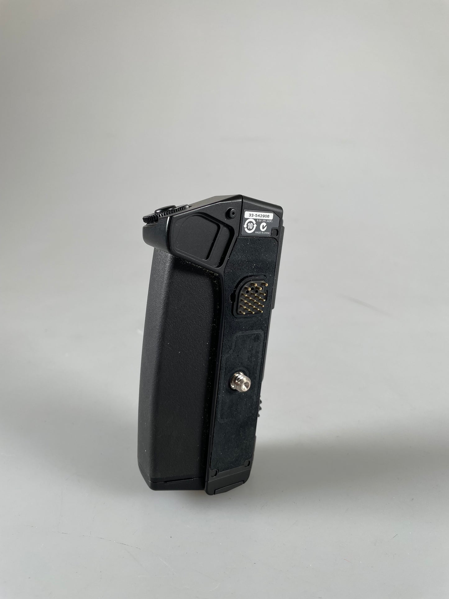 Olympus Original HLD-6P battery holder for OM-D E-M5 Body